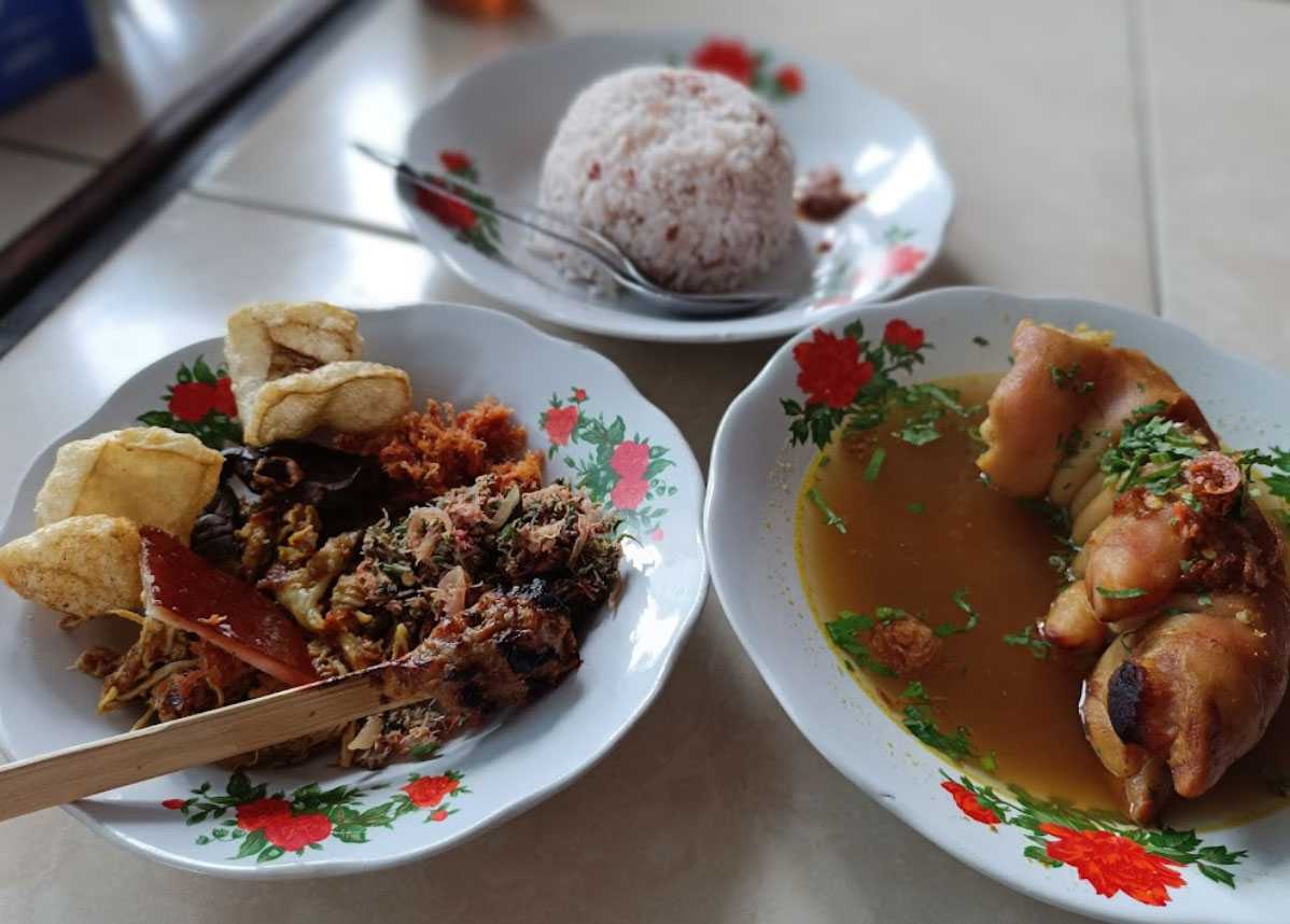 Kuliner Babi Guling Men Janji
