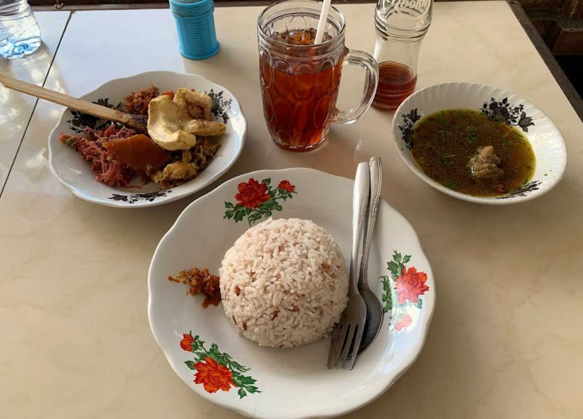 Kuliner Babi Guling Men Janji 2 Luwus - Baturiti