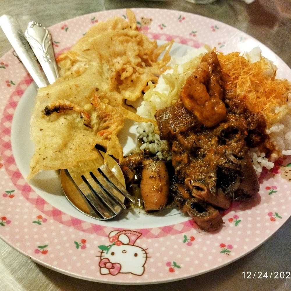 Kuliner Warung Nasi Cumi-Cumi (Ibu Atun)