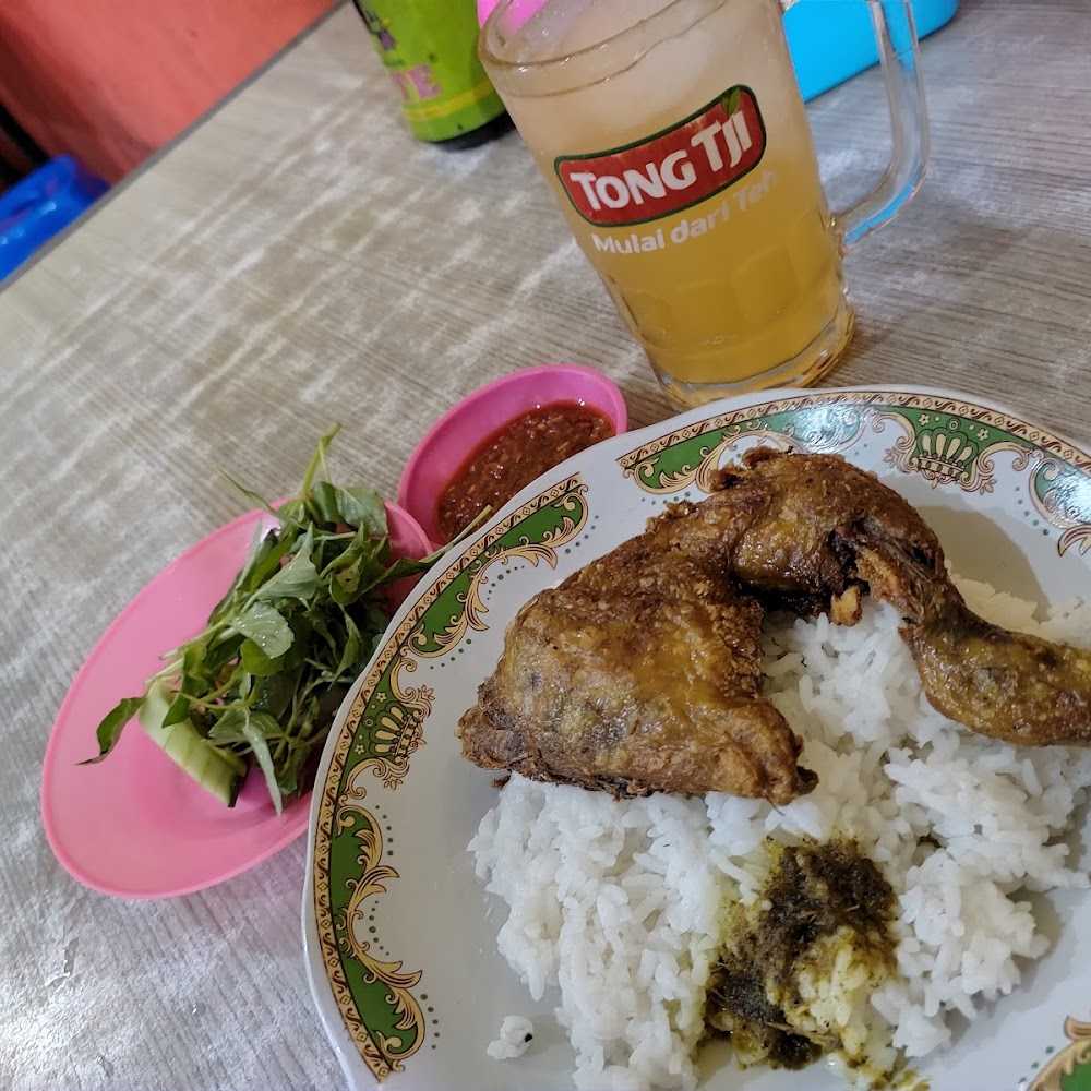 Kuliner Bebek Goreng Palupi Rungkut