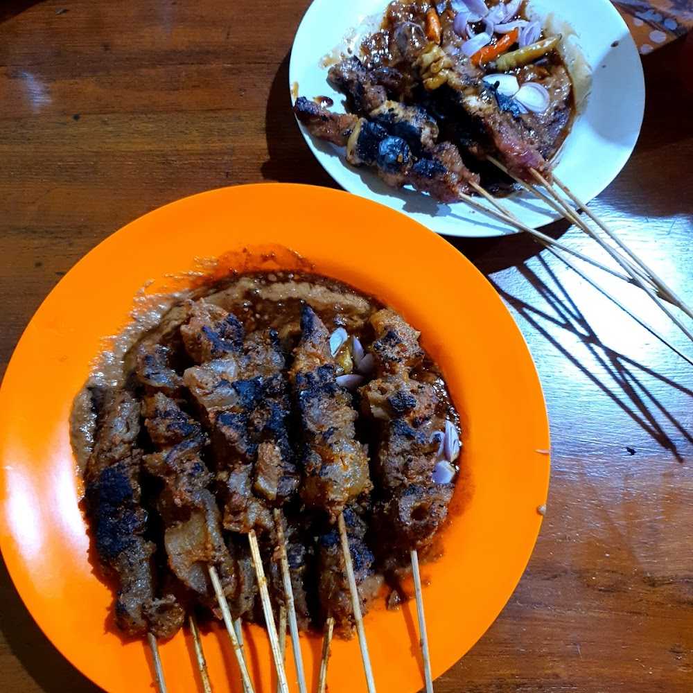 Kuliner Sate Kelopo Ondomohen Bu Asih - Surabaya