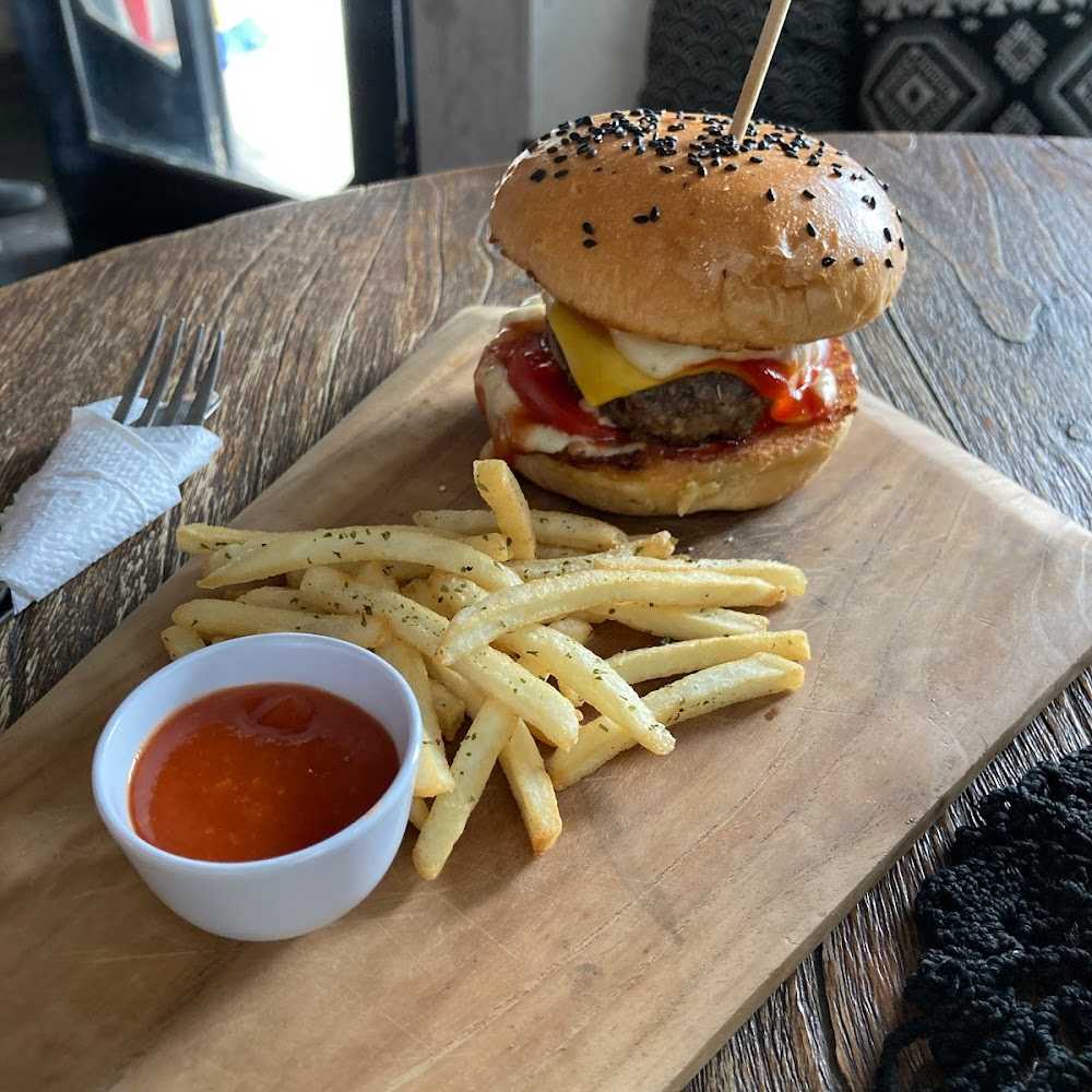 Kuliner Solaria - Pakuwon Mall