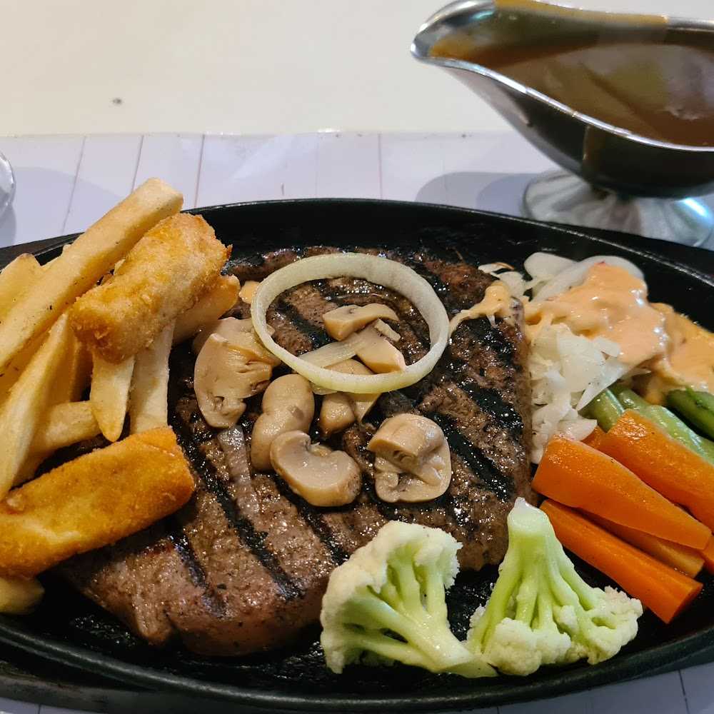 Kuliner Solaria - Pakuwon Mall