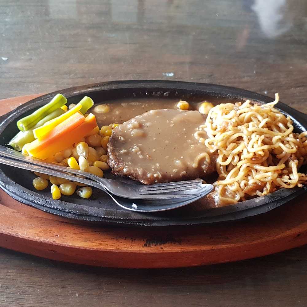 Kuliner Solaria - Pakuwon Mall