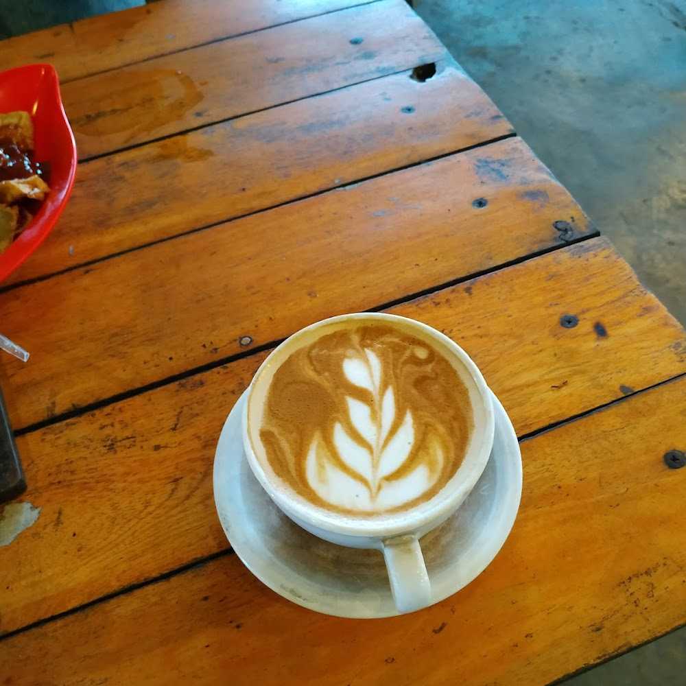 Kuliner Rolag Kopi Karah