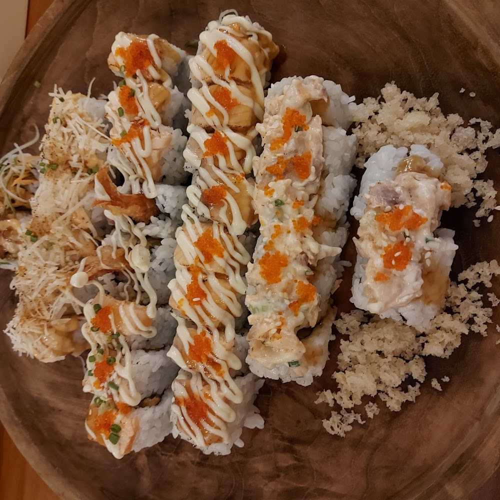 Kuliner Housaku sushi