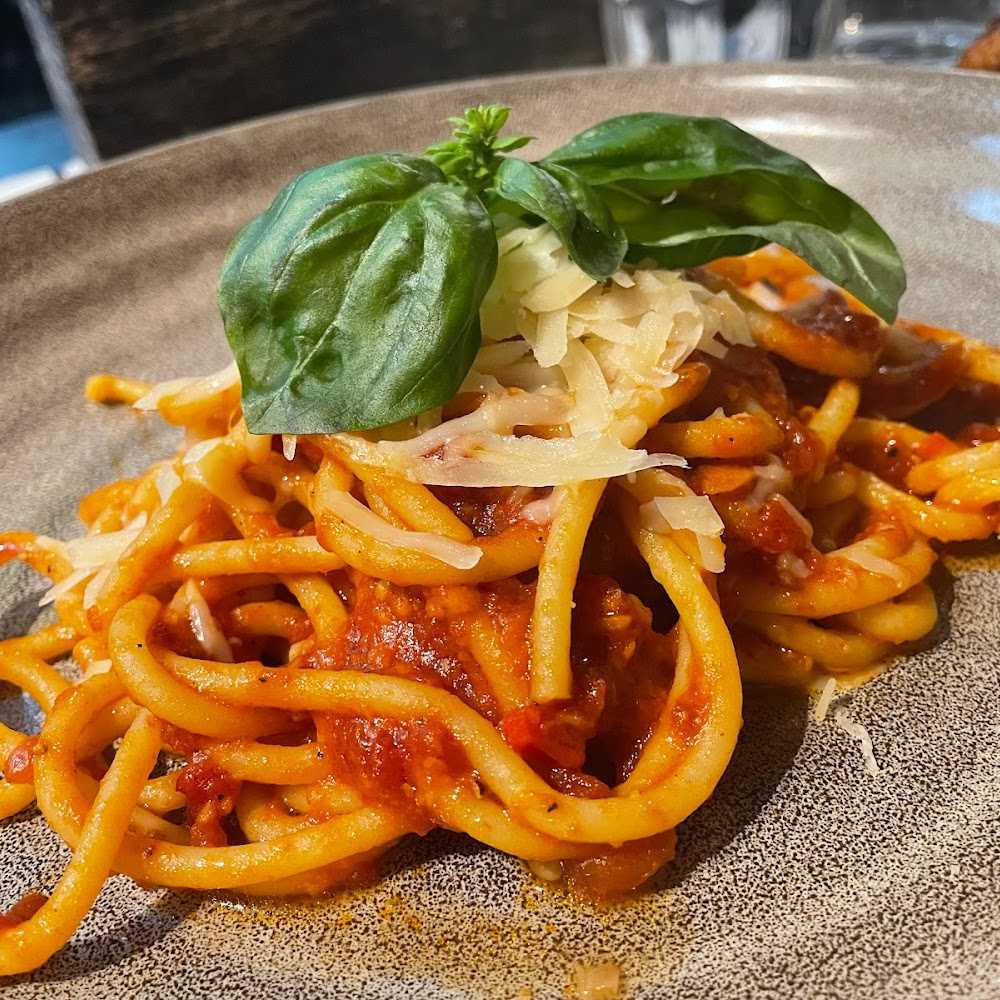 Kuliner iO Italian Osteria