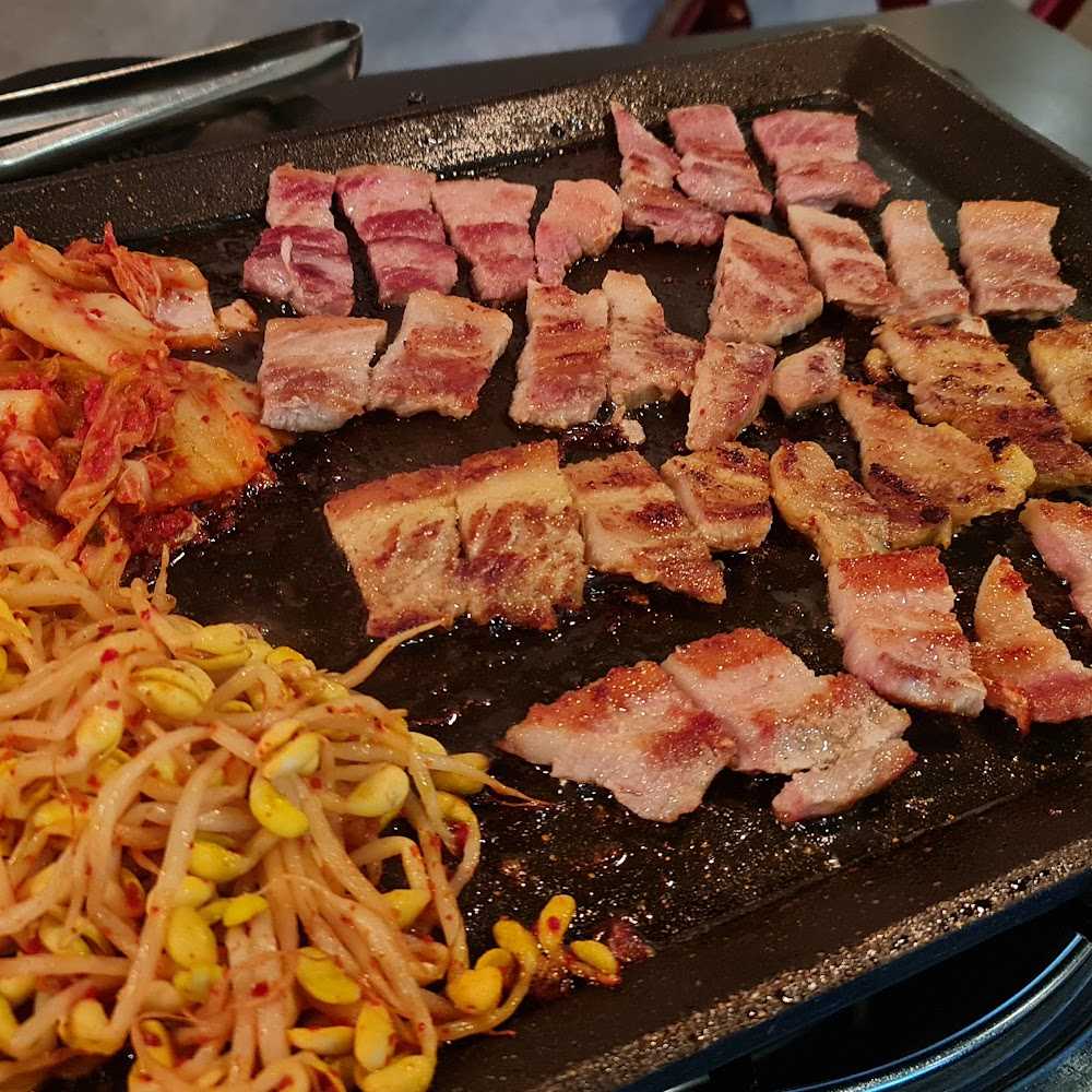 Kuliner 8 Korean BBQ (Shaw Centre)