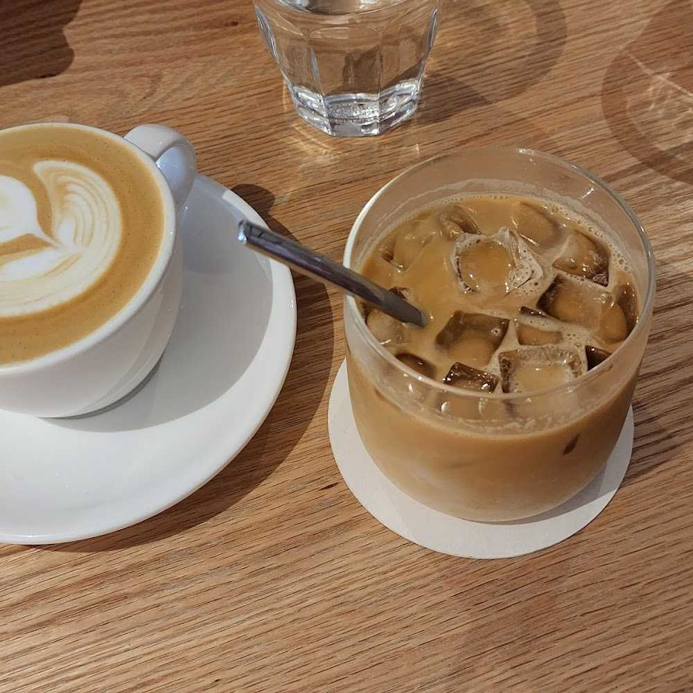 Kuliner Bloom Coffee