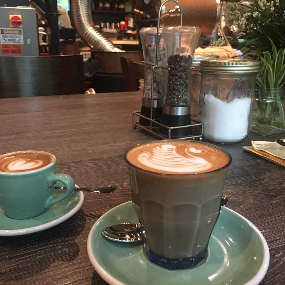 Kuliner La Ristrettos Coffee Roastery