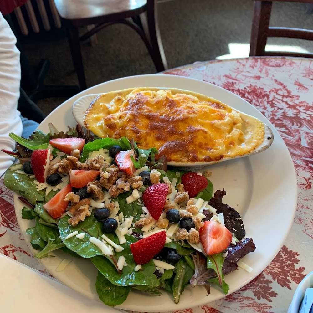 Kuliner The Rolling Pin Cafe