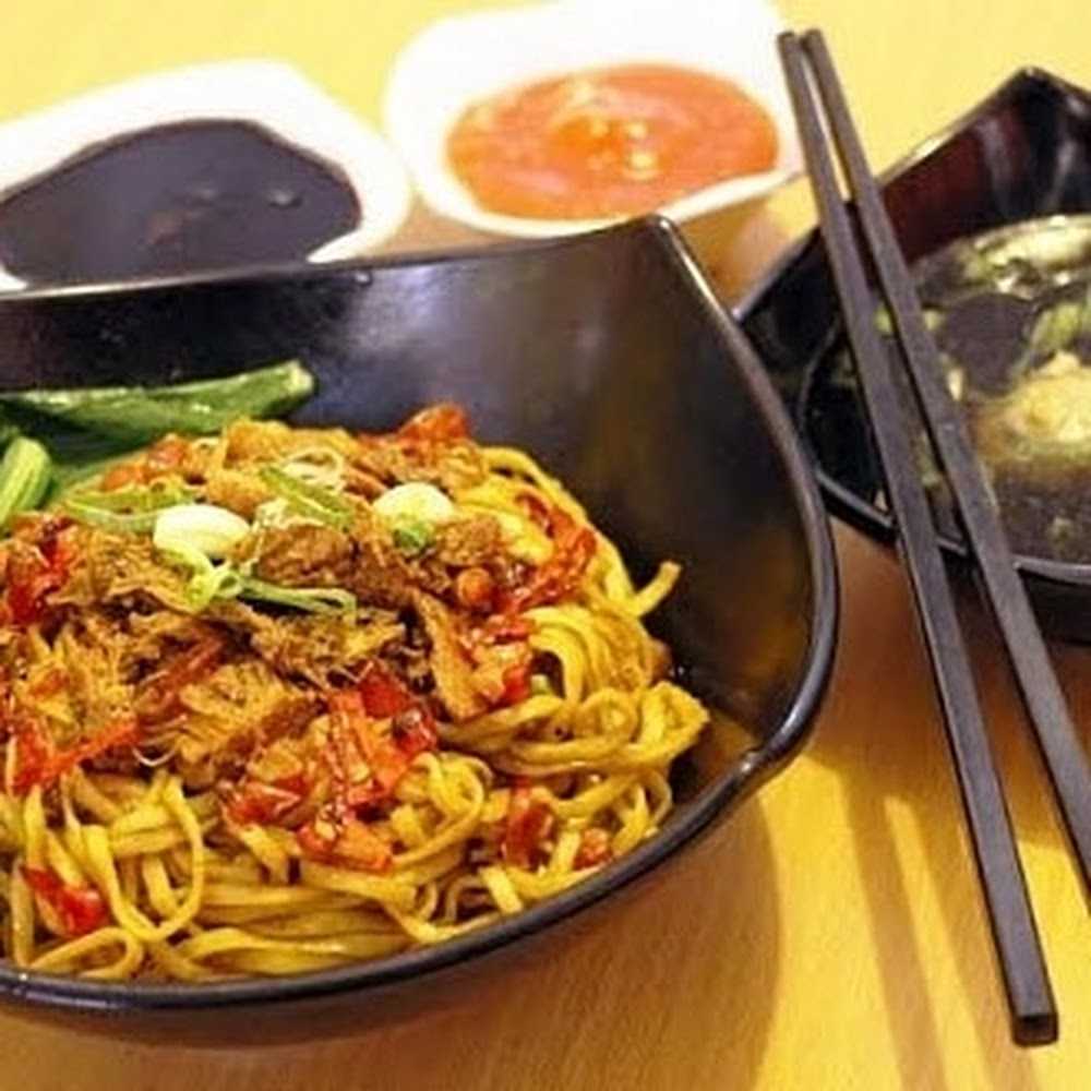 Kuliner Padang Old Town Resto Gallery