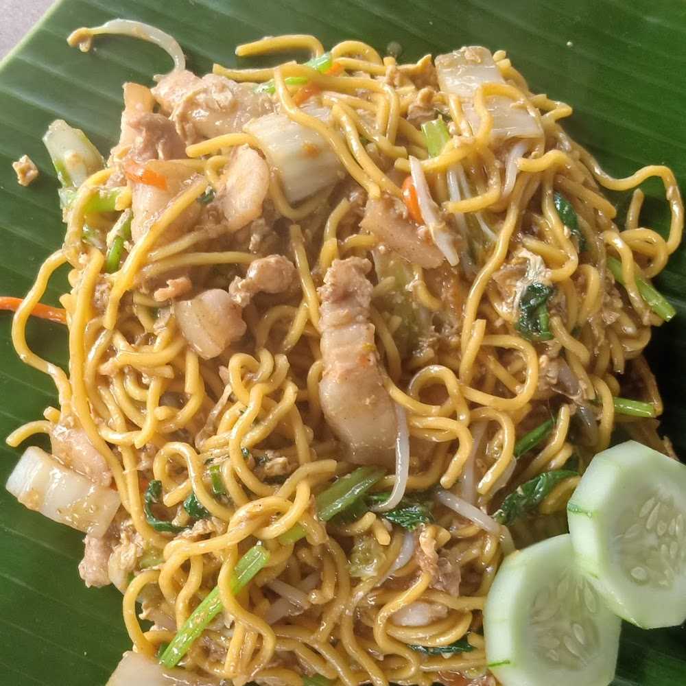 Kuliner BABI PANGGANG & BAKMI NANAMI