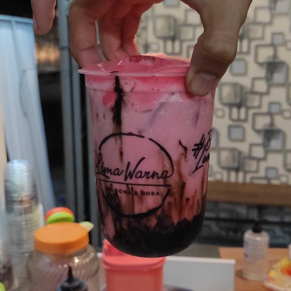Kuliner Limawarna dalgona & boba tembung