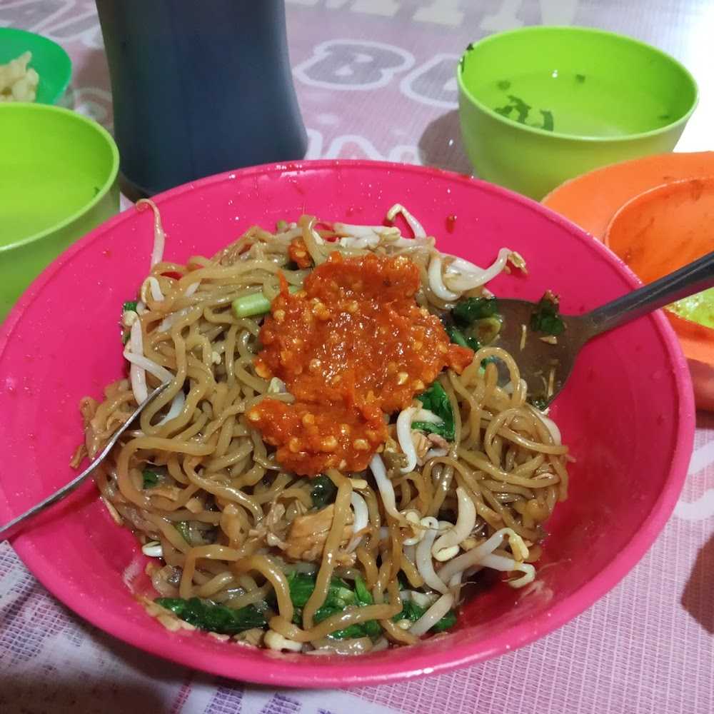 Kuliner Mie Yamin 77