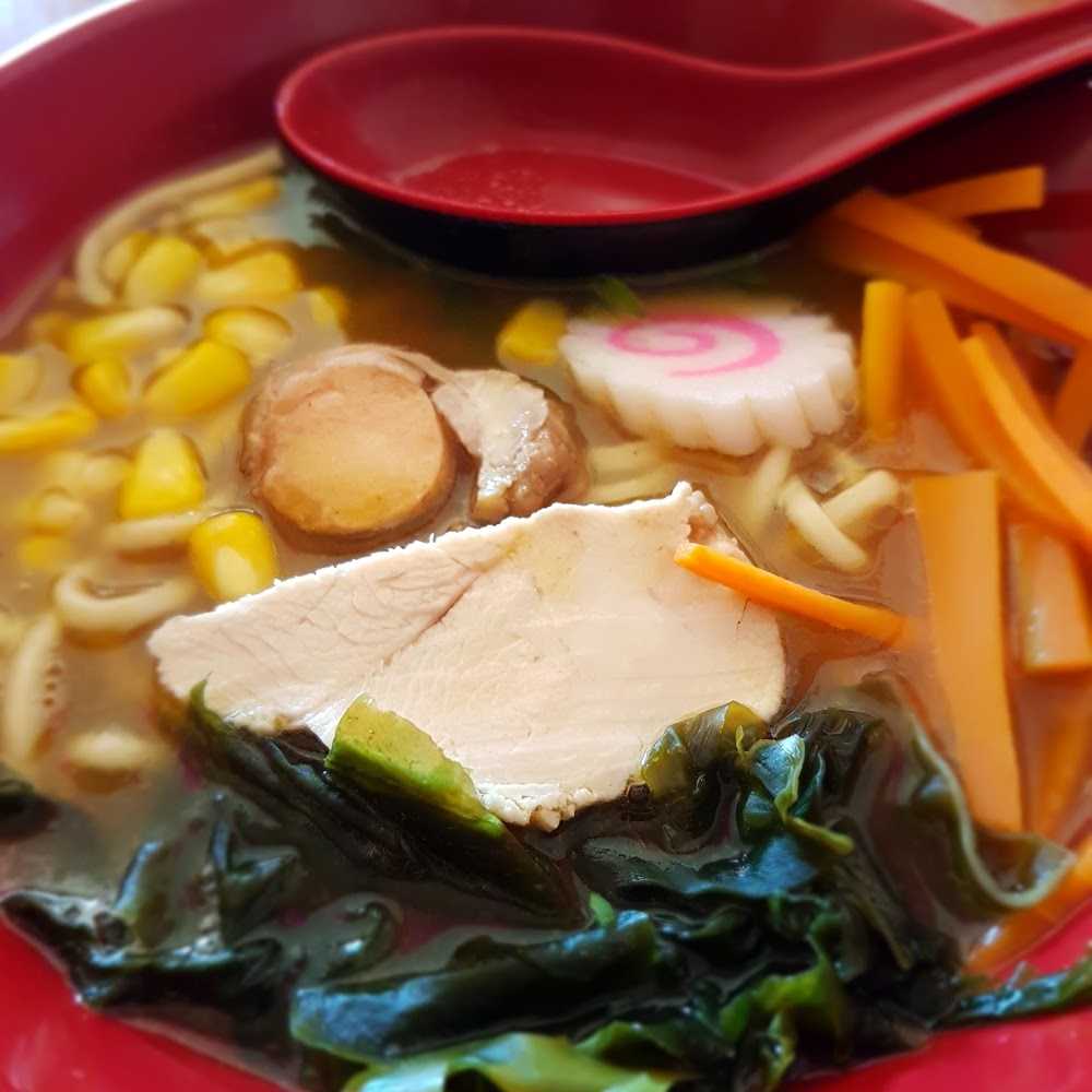 Kuliner Sakura Ramen Sushi Restoran