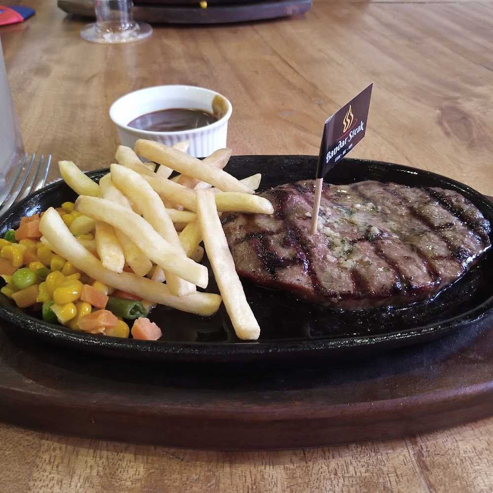 Kuliner Menantea alam sutera