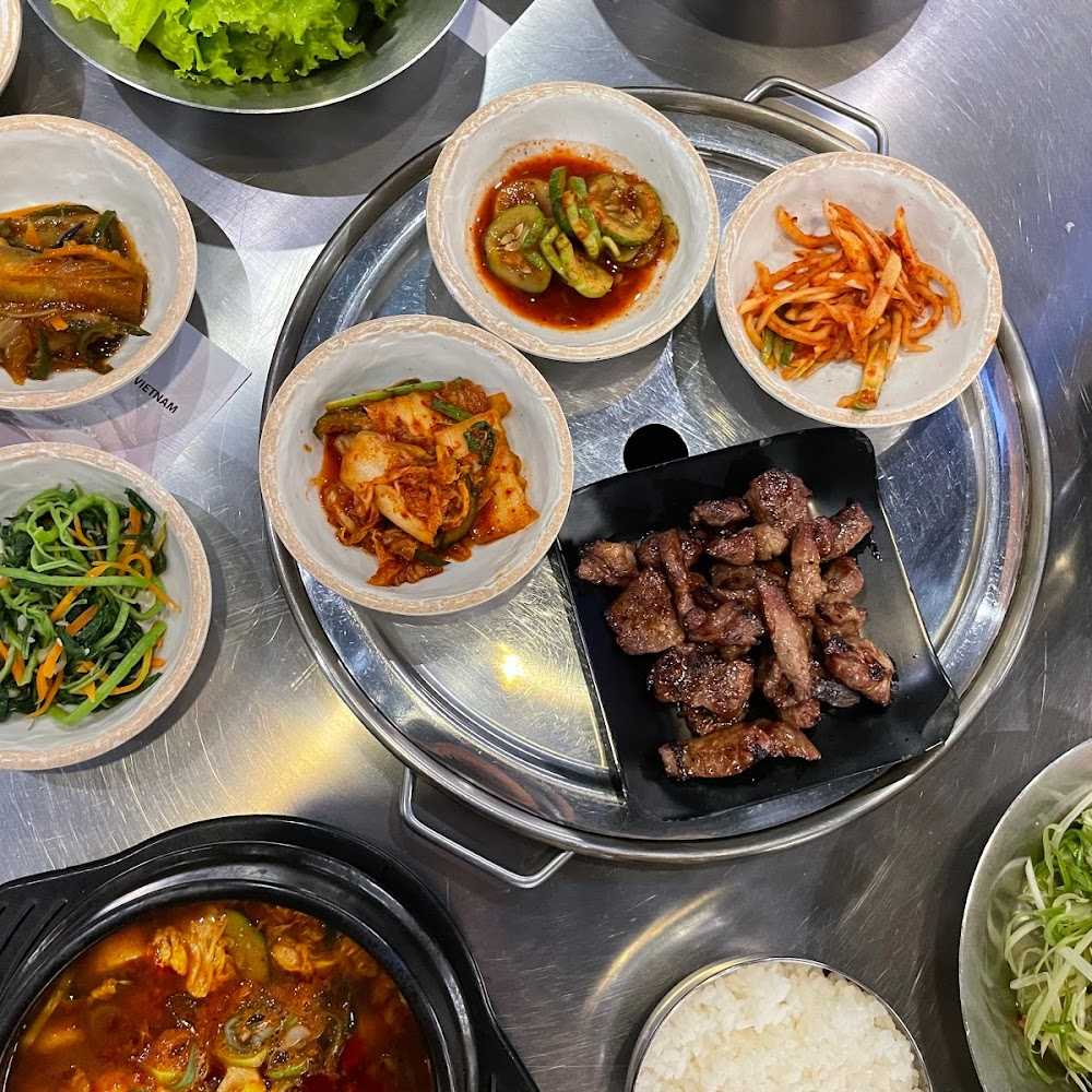 Kuliner Menantea alam sutera