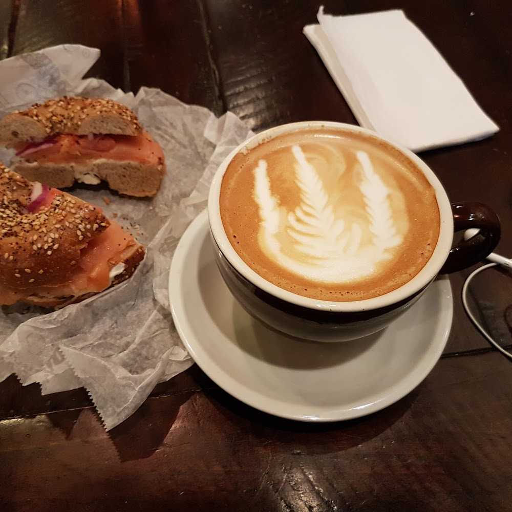 Kuliner Bourbon Coffee