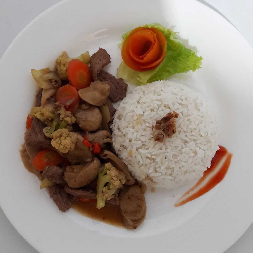 Kuliner sri rejeki bistro 