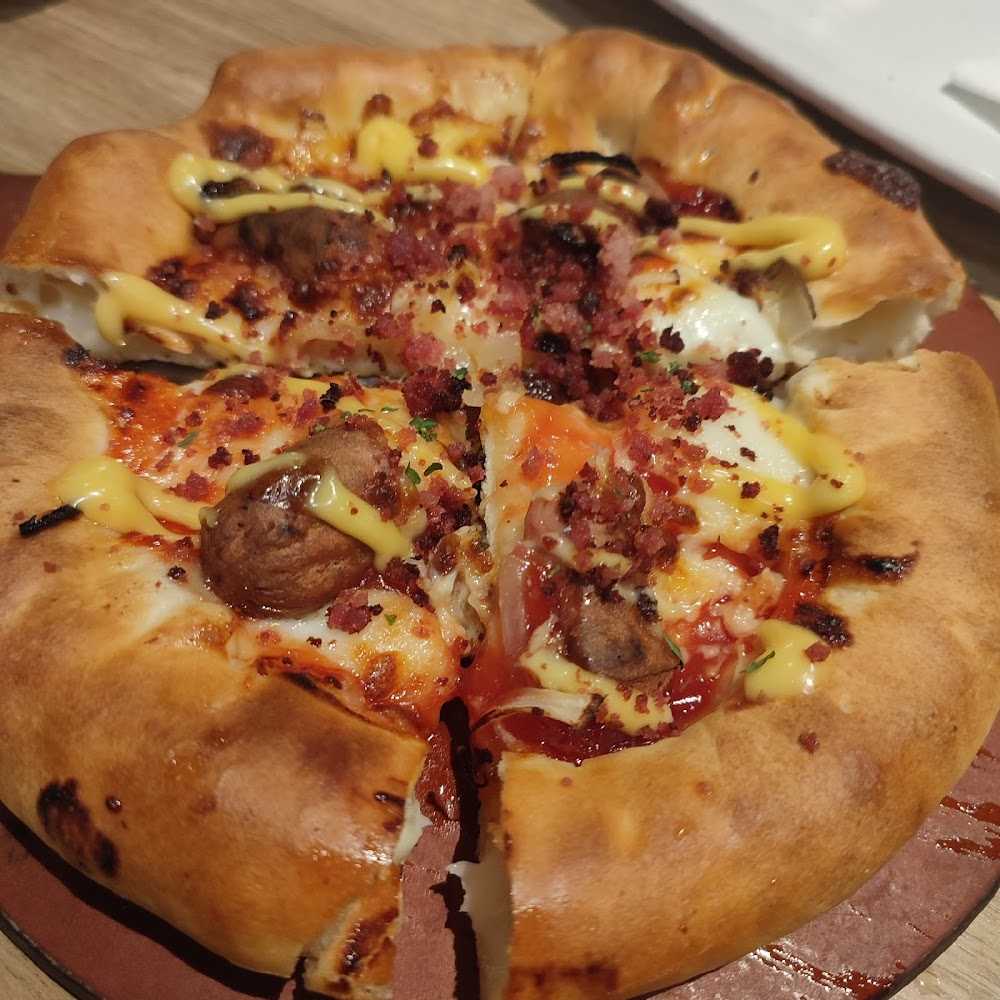Kuliner Pizza Hut Restoran - Ayani Megamall Pontianak